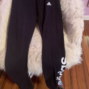 Adidas leggings size small in black